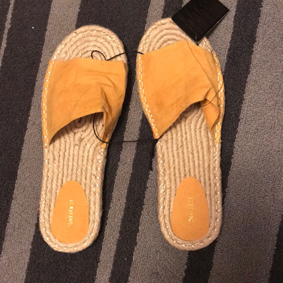 Forever 21 Shoes - NWT Espadrilles Slipper